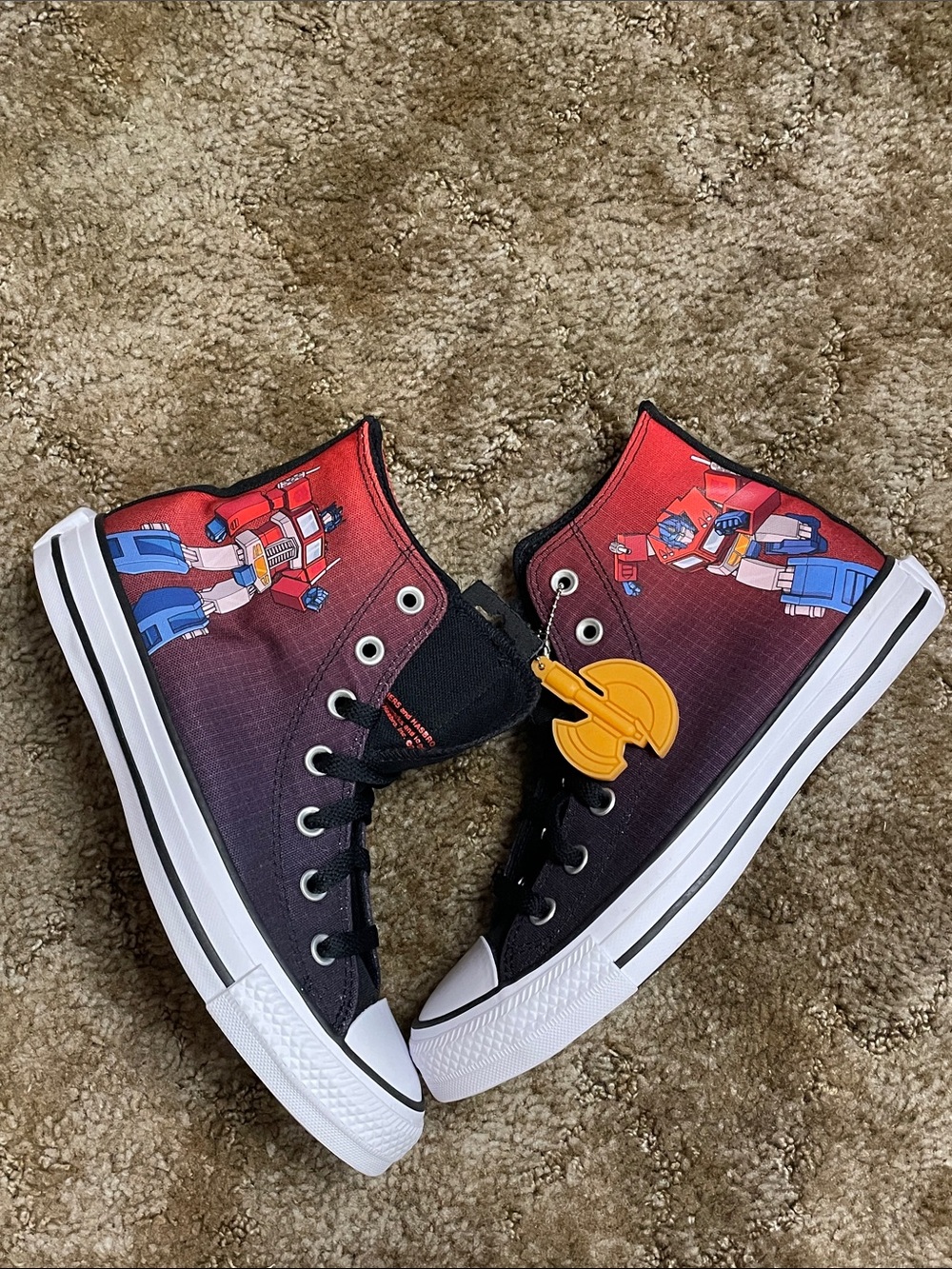 Converse Transformers 8
Womens Shoes 40th Anniversary Autobots Sneakers